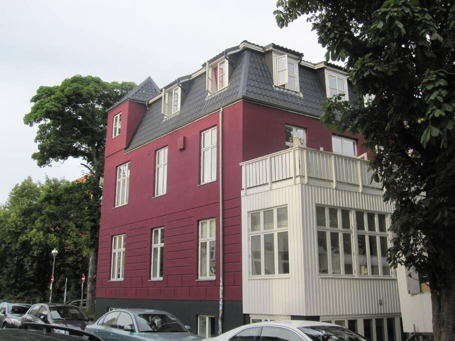 Sunny Apartment At Rostock - Pink Eksteriør bilde