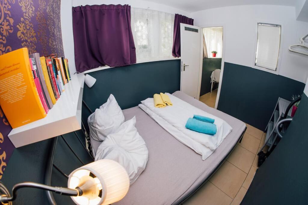 Sunny Apartment At Rostock - Pink Eksteriør bilde